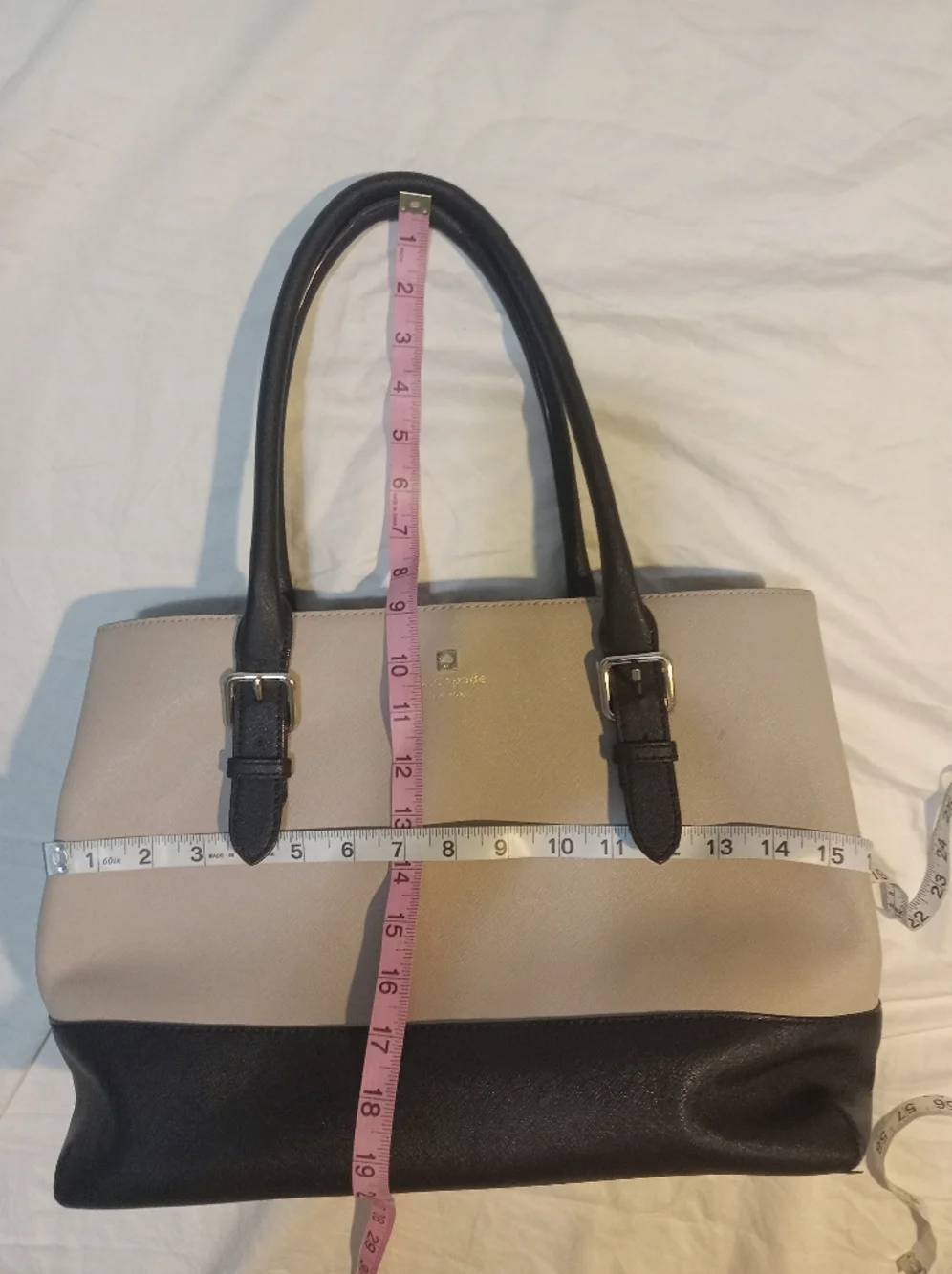 Kate Spade Two-Tone Black and Cream Satchel Purse Approx 16 WideX11 High Leather - Picture 6 of 8
